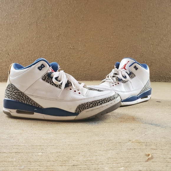 2011 Jordan 3 Retro 'True Blue' Sneakers - Picture 1 of 7